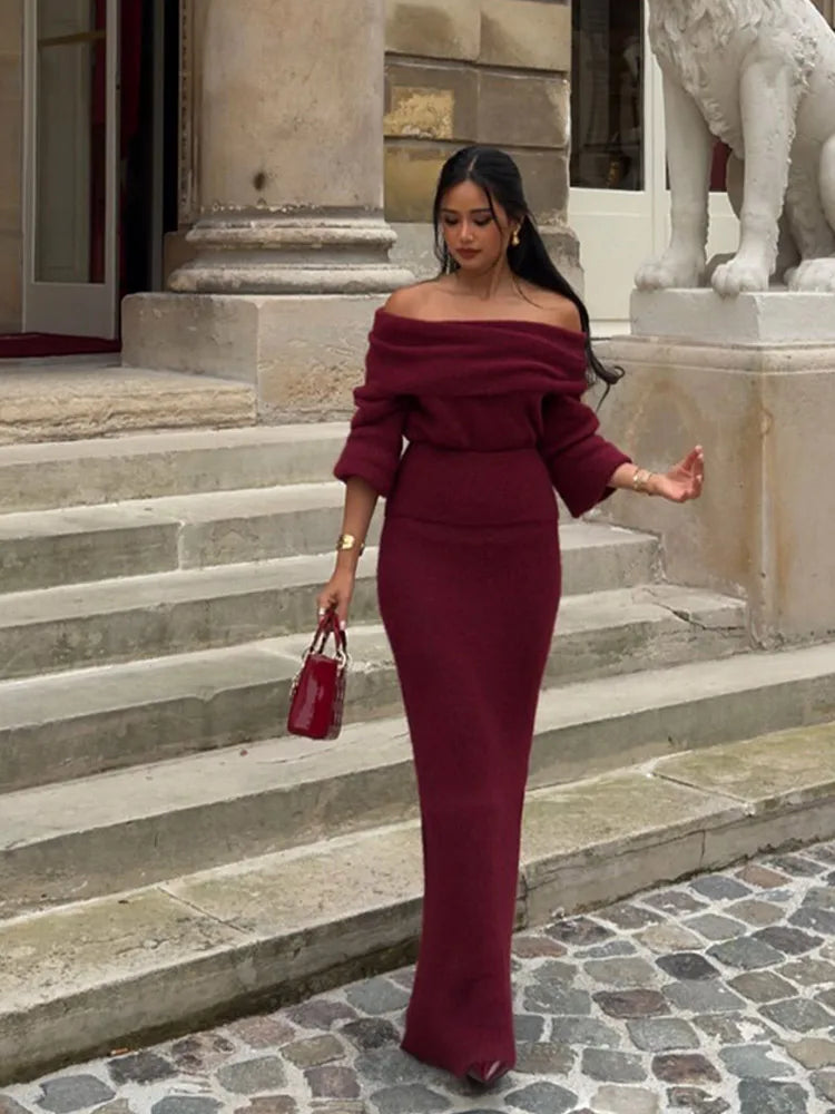 Elegant Red Off Shoulder Pleated Knit Maxi Dress For Women Chic Slash Neck Backless Long Sleeve Robe 2024 Autumn Lady Party Gown