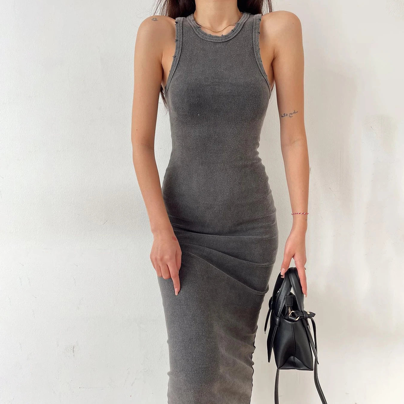 2024 New Solid Basic Vintage Sleeveless Ribbed Bodycon Women's Summer Knit Dress Casual Sexy Slim Hip-cover Midi Dress For Women